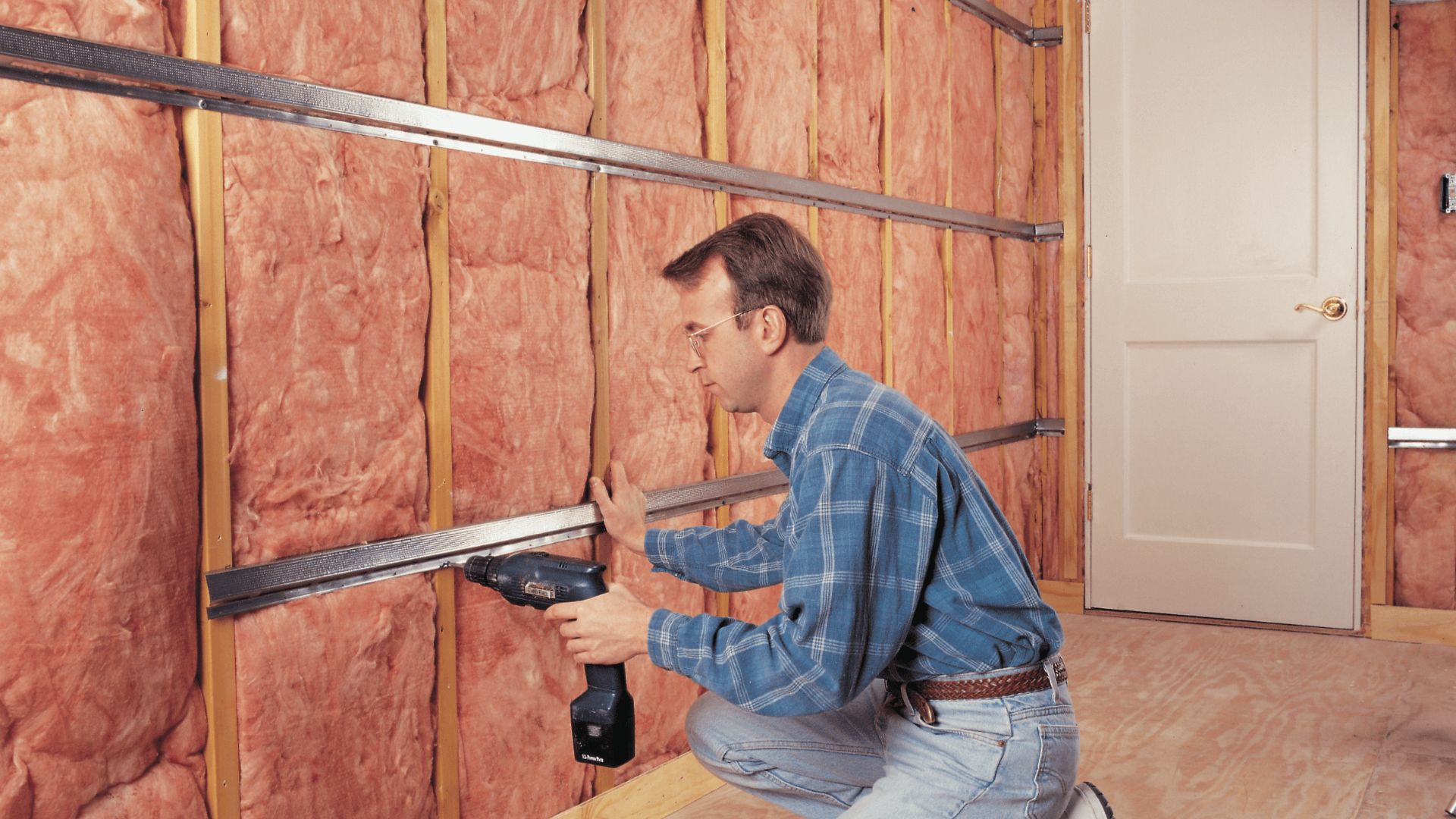 Why Businеssеs Should Considеr Soundproofing Companiеs